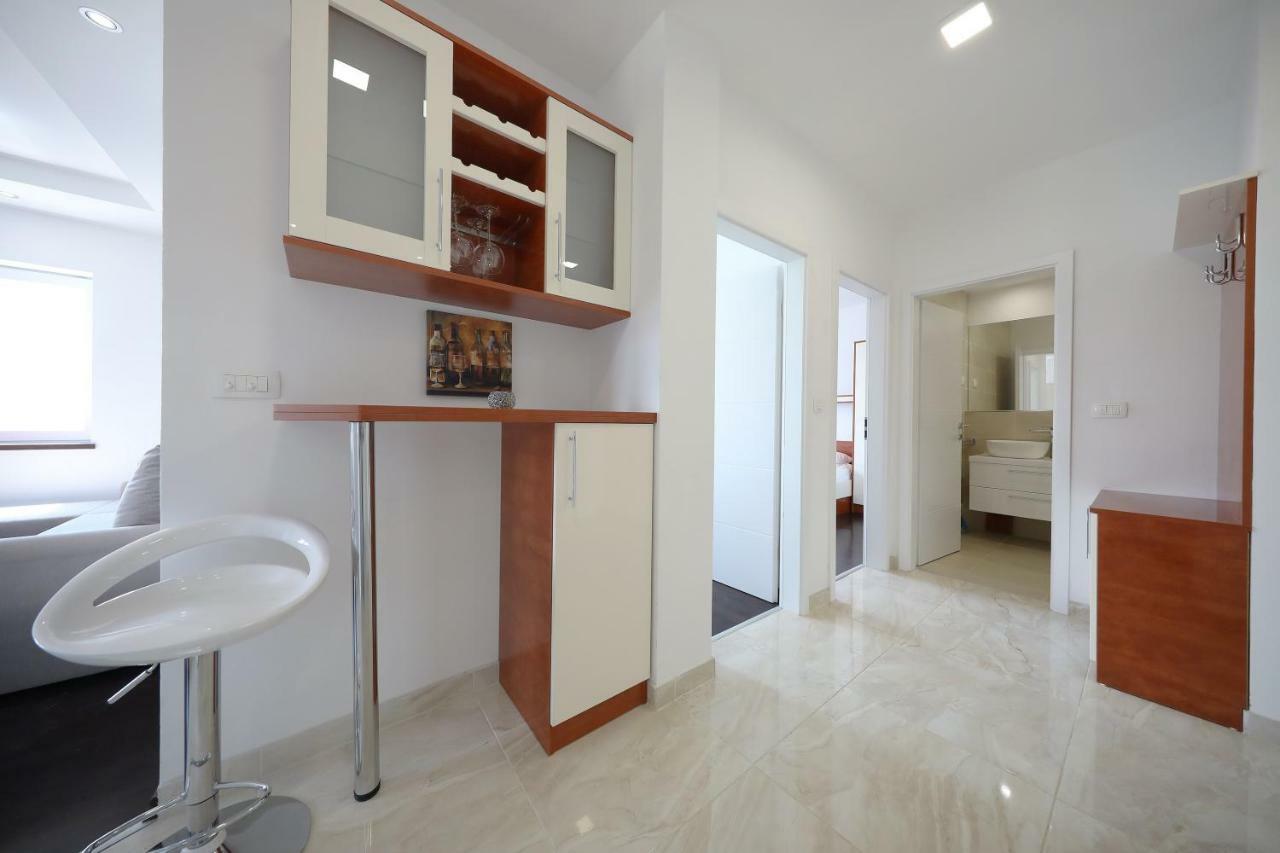 Apartmani Postimana Pasman Exterior photo