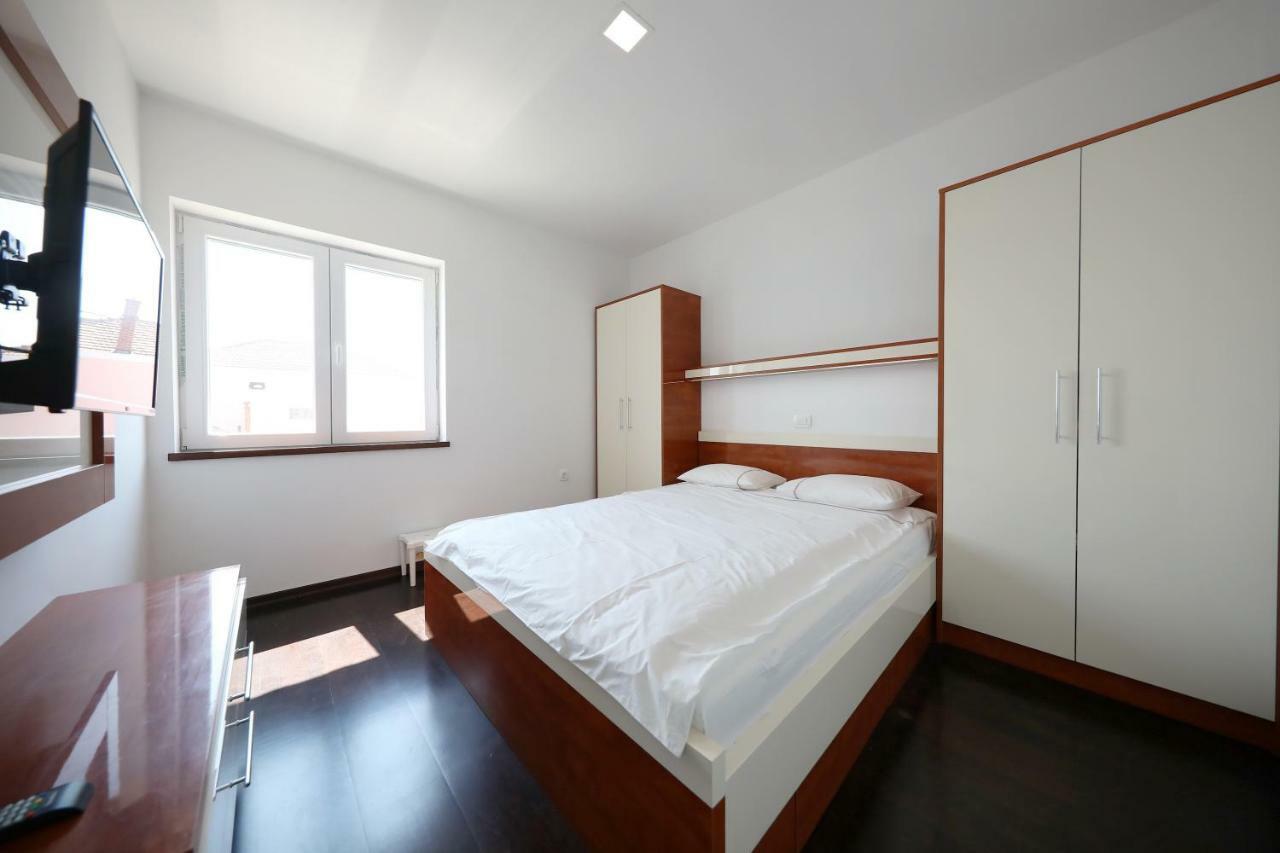 Apartmani Postimana Pasman Exterior photo