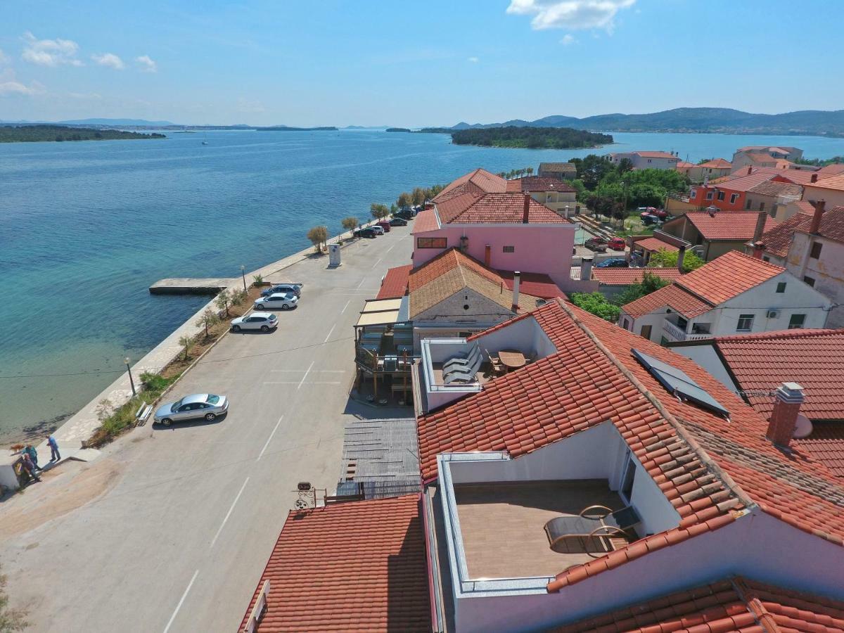 Apartmani Postimana Pasman Exterior photo